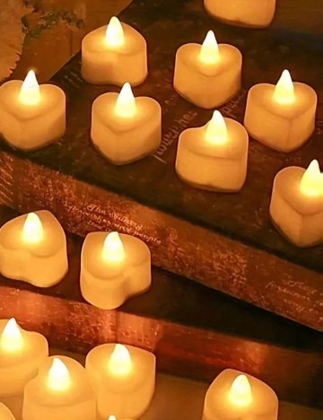 Set lumânări Shein, alb