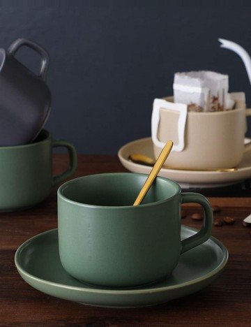 Set cană și farfurie Shein, verde