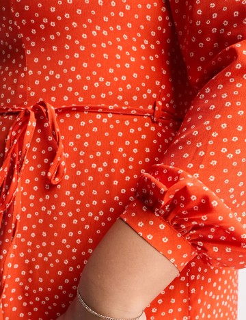 Salopetă scurtă Glamorous Curve, cărămiziu