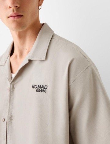 Cămașă cu mânecă scurtă Bershka, bej