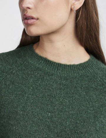 Pulover Pieces, verde