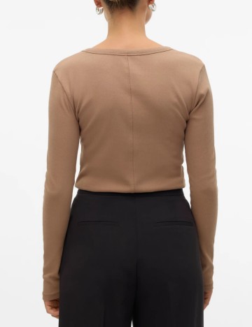 Bluză AWARE by VERO MODA, maro