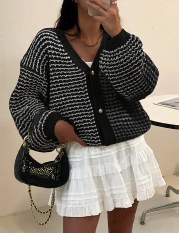 Cardigan Shein, mix culori