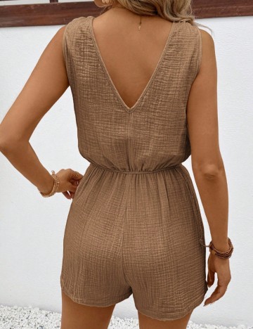 Salopetă scurtă Shein Curve+, maro