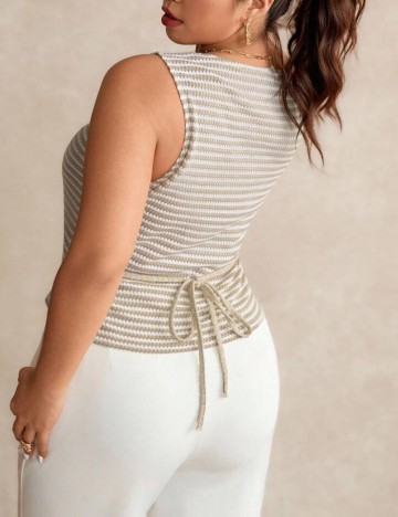 Top Shein Curve+, mix culori