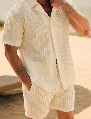 Compleu Shein MANFINITY, crem