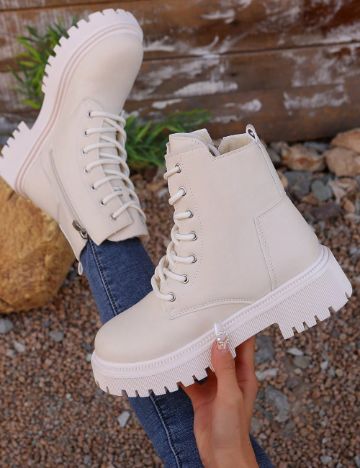 Ghete cu șireturi Shein, crem