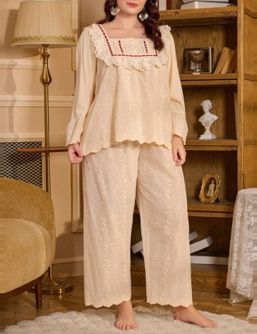 Compleu pijamale Shein Curve+, crem