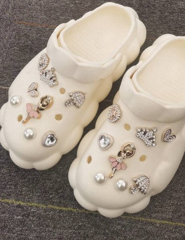 Set accesorii pentru crocs Shein, mix culori