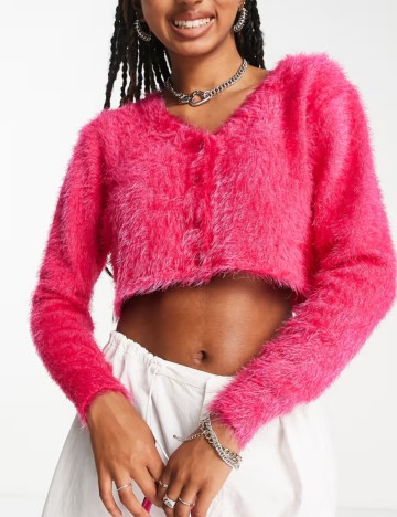 Cardigan Collusion, roz