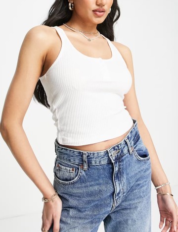Top ASOS, alb