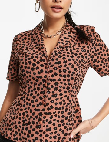 Cămașă cu m&acirc;necă scurtă ASOS, maro