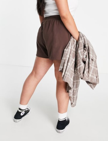 Pantaloni scurți ASOS, maro
