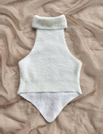 Pulover cu m&acirc;necă scurtă Shein, alb