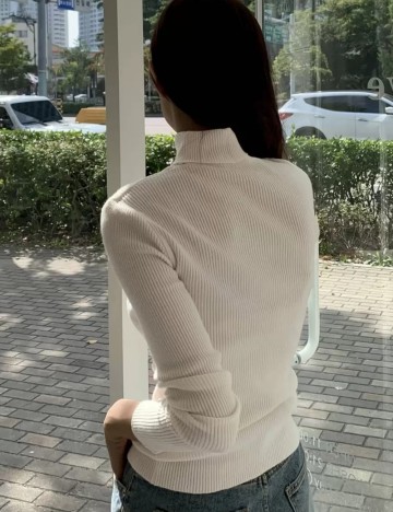 Pulover Shein DAZY, crem