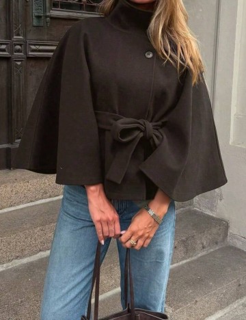 Palton scurt Shein, maro