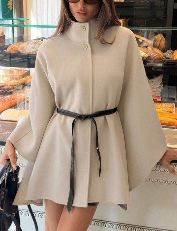 Palton scurt Shein, bej