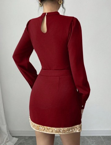 Compleu Shein, vișiniu