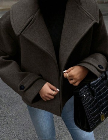 Palton scurt Shein, maro