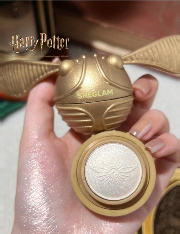 Iluminator stick Shein, mix culori