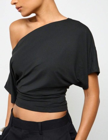Top Shein, negru