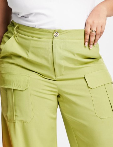 Pantaloni I SAW IT FIRST, verde