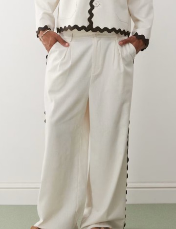 Pantaloni Reclaimed vintage, crem