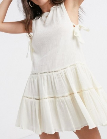 Rochie mini ASOS, crem