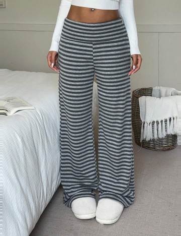 Pantaloni Shein, mix culori