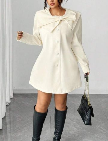 Palton Shein Curve+, crem