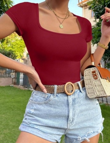 Tricou Shein, vișiniu