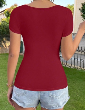 Tricou Shein, vișiniu