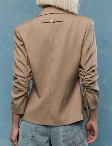 Sacou Shein Missguided, maro