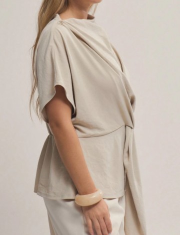 Cămașă cu m&acirc;necă scurtă Shein Curve+, bej