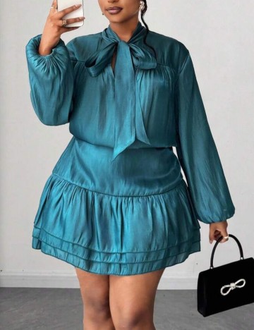 Compleu Shein Curve+, turcoaz