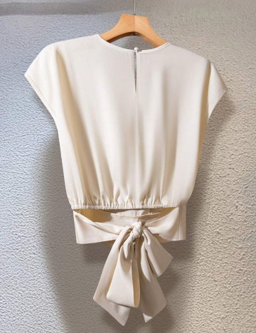 Cămașă cu m&acirc;necă scurtă Shein, crem