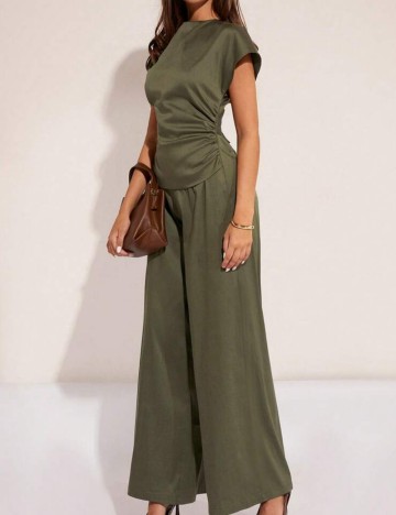 Salopetă Shein, verde