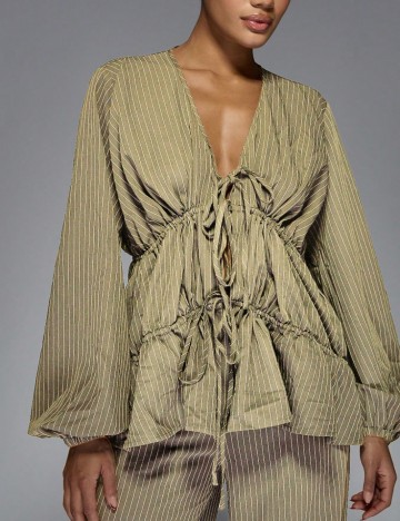 Compleu Shein Missguided, bej