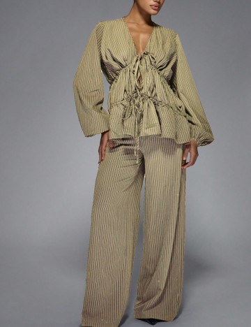 Compleu Shein Missguided, bej