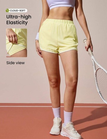 Pantaloni scurți Shein, galben