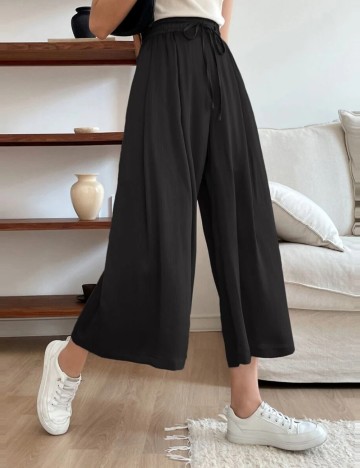 Pantaloni 3/4 Shein, negru