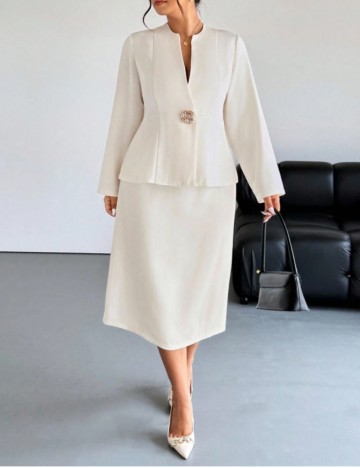 Compleu Shein Curve+, crem