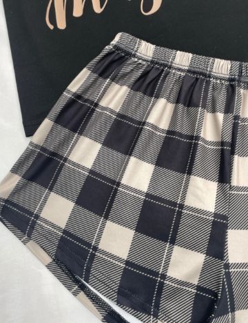 Set pijamale Shein, mix culori