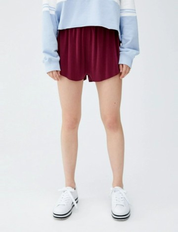 Pantaloni scurți Pull&Bear, vișiniu