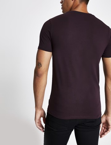 Tricou River Island, mov