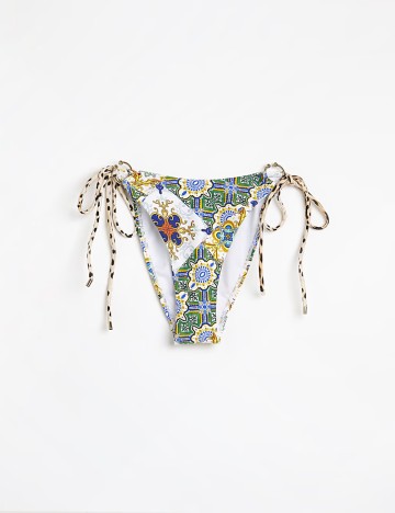 Slip River Island, mix culori